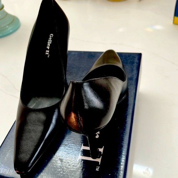 Geller II black Ariana leather heels. - Picture 1 of 7